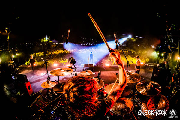 スペースシャワーTVにてONE OK ROCKのアジアツアー台湾公演の 模様を60分！最速・独占でオンエア！ 『ONE OK ROCK LIVE ＆ DOCUMENTARY「AMBITIONS ASIA TOUR 2018」 in TAIWAN』
