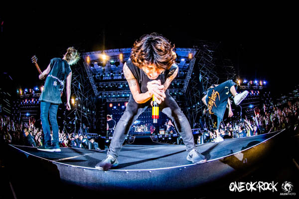 スペースシャワーTVにてONE OK ROCKのアジアツアー台湾公演の 模様を60分！最速・独占でオンエア！ 『ONE OK ROCK LIVE ＆ DOCUMENTARY「AMBITIONS ASIA TOUR 2018」 in TAIWAN』