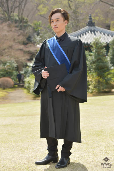EXILE TETSUYA 早稲田大学大学院を卒業し、大隈講堂をバックに登場！