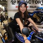 【写真特集】華やかでセクシーなコスチュームのコンパニオンが登場！＜第45回東京モーターサイクルショー＞