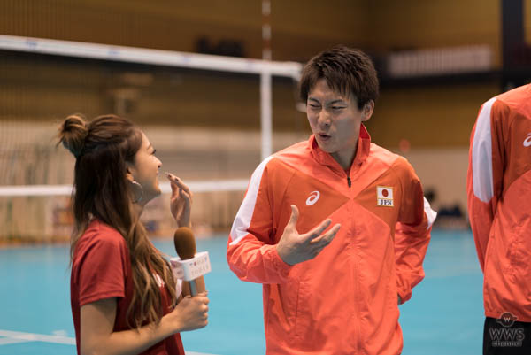 モデル・みちょぱ（池田美優）が、バレーボール全日本男子の高松卓矢選手、山内晶大選手、浅野博亮選手に直撃インタビュー！＜スポーツSNS番組『TODAY』＞