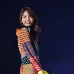 【動画】前田希美が肩出しファッション、安井レイはカラフルなワンピで登場！＜東京ストリートコレクション＞