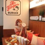 【写真特集】現役女子大生・Ramがアメリカンサイズのハンバーガーから韓国老舗店のチーズダッカルビまで堪能！GEMS三軒茶屋が6/3にオープン！