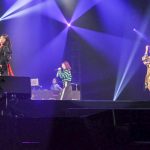 Carat、東京ストリートコレクションで勢いのあるステージを展開！ キュートさと、女の子の可愛らしい色気を振りまきランウェイを歌いながら歩く！