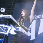 【ライブレポート】実力派ガールズロックバンド・SILENT SIRENがJAPAN JAM 2018のトップバッターで登場！新曲『天下一品のテーマ』では威勢よく「ラッシャイ！」の掛け声で会場を一体に！