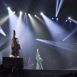 Carat、東京ストリートコレクションで勢いのあるステージを展開！ キュートさと、女の子の可愛らしい色気を振りまきランウェイを歌いながら歩く！