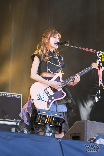 【ライブレポート】実力派ガールズロックバンド・SILENT SIRENがJAPAN JAM 2018のトップバッターで登場！新曲『天下一品のテーマ』では威勢よく「ラッシャイ！」の掛け声で会場を一体に！