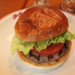 【動画】現役女子大生・RamがTEN FINGERS BURGERをレポート！＜GEMS三軒茶屋　Part.1＞