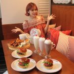 【動画】現役女子大生・RamがTEN FINGERS BURGERをレポート！＜GEMS三軒茶屋　Part.1＞