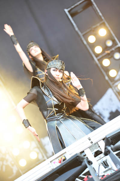 BABYMETAL、2 年ぶりの Download Festival UK 出演でヨーロッパツアー閉幕！