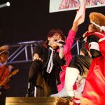 【ライブレポート】氣志團がJUMP MUSIC FESTAできただにひろしとコラボステージを展開！ 綾小路翔「ピンチのときに駆けつけてくれる！」