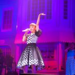 西野カナ10周年全国ツアーで10変化！ワンマンライブ47都道府県も達成！