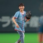 miwa、ノーバンの神ピッチング？！日本ハムファイターズ女性向けイベント『ヒロイン(ハート)デイズ』で人生初の始球式に登場