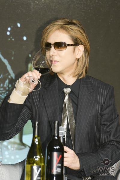 YOSHIKI、ワインの出来に「間違いなく一流」！「Y by Yoshiki」新作発表会に登場！！