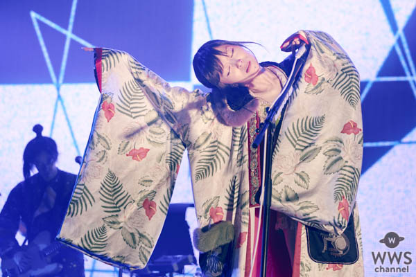 椎名林檎、デビュー20周年イヤーの全国ホールツアーをWOWOWで独占放送決定！！
