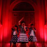 ラストアイドル、3rdシングル「好きで好きでしょうがない」 リリース記念イベントを ヴィーナスフォート・教会広場にて開催！ 音響トラブルにより「好きで好きでしょうがない」を “アカペラ”で歌いピンチを乗り越える！！