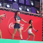 【ライブレポート】Chuning Candy(チューニングキャンディー)が夏らしいヘソ出しファッションで野外ライブパフォーマンス！