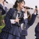 BNK48が海外アイドル初のTIFに参戦！熱気の野外ステージで『RIVER』を力強く披露！