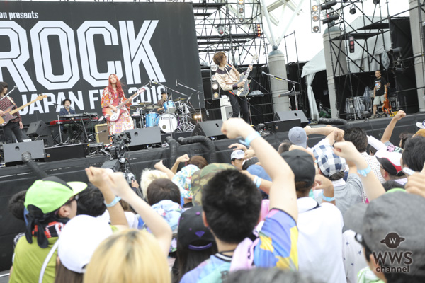 【ライブレポート】GLIM SPANKY “聴かせるロック”でオーディエンスの心をわしづかみ！＜ROCK IN JAPAN FESTIVAL 2018＞