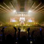 ゆず、4 カ月におよぶ“33 万人動員”BIG YELL ツアー完走！巨大BIGYELL号&青白歌合戦&新曲披露など、 一大エンターテインメントライブ！！
