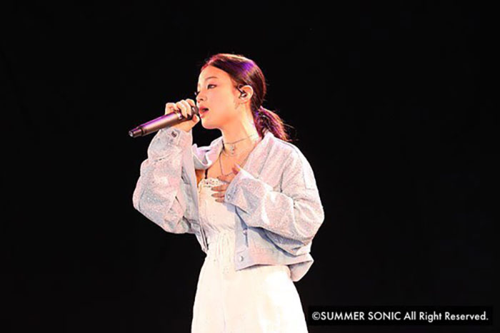 驚異の実力派 女性シンガー「LEE HI（イ・ハイ）」がSUMMER SONIC 2018にてソウルフルな歌声で観客を魅了！！