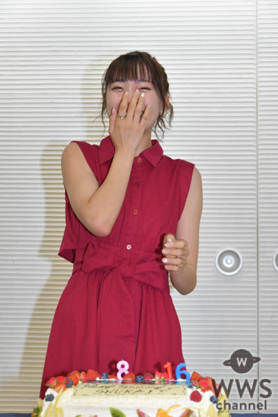 斉藤朱夏が初写真集の初会見で号泣！？「今年の夏は斉藤朱夏の夏」と大胆宣言！！