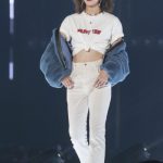 E-girls・藤井夏恋、楓、佐藤晴美がカジュアルなコーディネートでランウエイに登場！＜東京ガールズコレクション2018 A/W＞