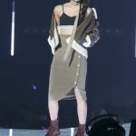 E-girls・藤井夏恋、楓、佐藤晴美がカジュアルなコーディネートでランウエイに登場！＜東京ガールズコレクション2018 A/W＞