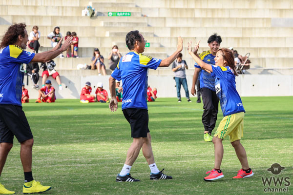 EXILE ÜSA、小学生のフットサル大会「EXILE CUP」の決勝大会が開催！エキシビジョンマッチではDream Ayaが見事な逆転ゴール！