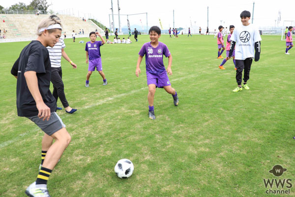 EXILE ÜSA、小学生のフットサル大会「EXILE CUP」の決勝大会が開催！エキシビジョンマッチではDream Ayaが見事な逆転ゴール！