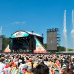 コブクロ、結成20周年記念ライブを小渕の地元・宮崎県にて開催！ 約25000人全員で結成のきっかけとなった「桜」を大合唱！