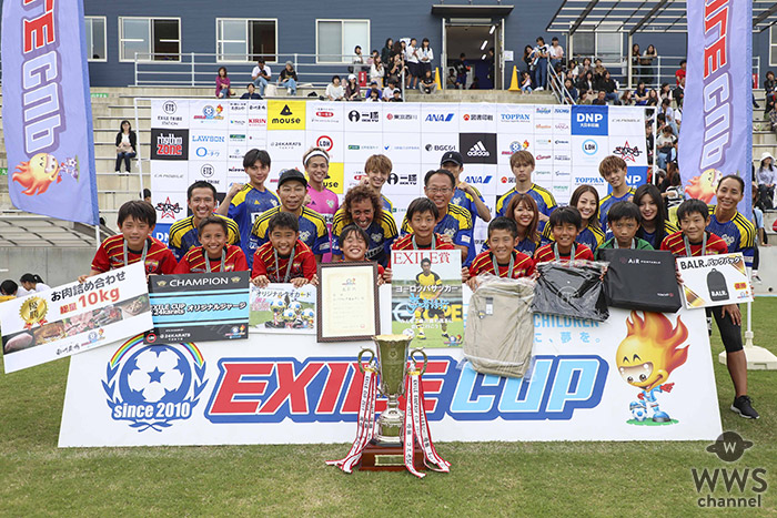 EXILE ÜSA、小学生のフットサル大会「EXILE CUP」の決勝大会が開催！エキシビジョンマッチではDream Ayaが見事な逆転ゴール！