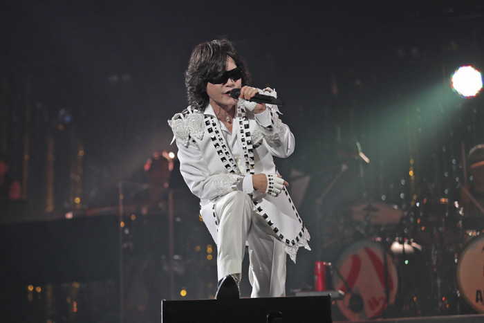 X Japan Toshiが Wada Fes 和田フェス のライブステージで熱唱 和田アキ子へ 底力と人間力を感じた と敬意 Wwsチャンネル X Japan Toshiが Wada Fes 和田フェス のライブステージで熱唱 和田アキ子へ 底力と人間力を感じた と敬意 Wwsチャンネル