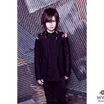 ゴールデンボンバー・鬼龍院翔、セルフカバーアルバム「個人資産」リリース決定！