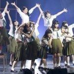 AKB48・小栗有以が舞台『マジムリ学園』で迫真の演技！舞台で咲かせた“百合の花”「私の前に立つんじゃねえ」！！
