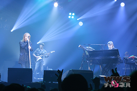 【ライブレポート】 TM NETWORKが『Be Together』『Get Wild』などヒット曲を連発！小室哲哉コメント掲載！