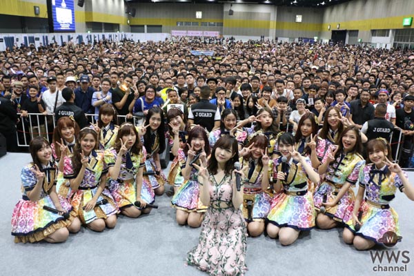 指原莉乃がBNK48劇場、2Shot写メ会にサプライズ登場！