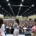 指原莉乃がBNK48劇場、2Shot写メ会にサプライズ登場！