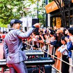 スカパラ、大阪城ホールの前哨戦として梅田でストリートライブ開催！