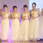 モデルのダコタ・ローズがウェディングドレス姿で「TOITA Fes」（戸板フェス）のランウェイに登場！＜TOITA Fes 2018 -SIRIUS−＞