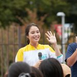 約1500人の前で広瀬アリスがスターターにチャレンジ！「明治安田生命 Jリーグウォーキング in SAITAMA」開催レポート
