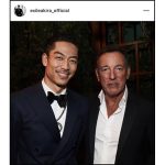 EXILE AKIRA、米ロック界の伝説 ブルース・スプリングスティーンとの2ショットに大反響！