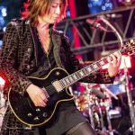 GLAYがDA PUMP『U.S.A.』の「いいねダンス」で新曲ライブを盛り上げる！