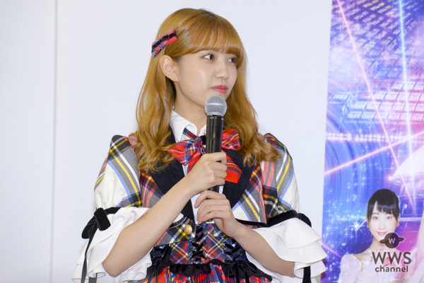 AKB48・小嶋真子、ロボット風衣装に「ちょっと前に撮影したので顔も違うし・・・」と照れ。京楽「ぱちんこ AKB48」新機種発表会に登場！