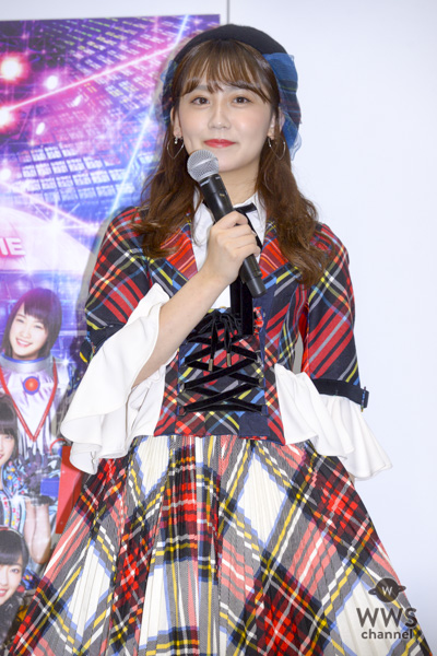 AKB48・小嶋真子、ロボット風衣装に「ちょっと前に撮影したので顔も違うし・・・」と照れ。京楽「ぱちんこ AKB48」新機種発表会に登場！