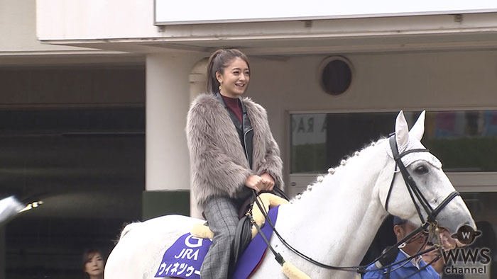 【動画】 みちょぱ(池田美優)が馬に乗って中山競馬場に登場！20歳になり思いを語る！
