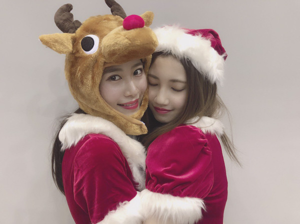 SKE48がサンタのコスプレで今年最後の握手会に参加！谷真理佳は「ビビるぐらいの美女」と話題に！