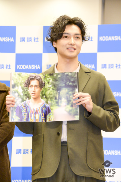 西銘駿、飯島寛騎らイケメン俳優集団「男劇団青山表参道X」が初のフォトブックを2冊同時発売！