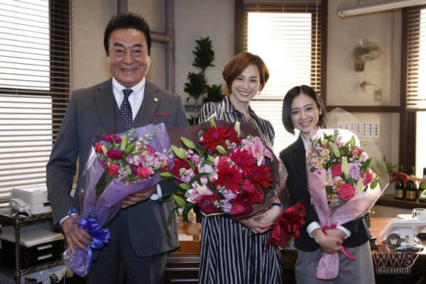 米倉涼子、主演ドラマ「リーガルV」がクランクアップ！「新しい挑戦、本当にうれしかった！」