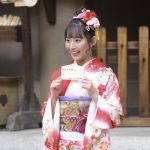 女優・川栄李奈、飯豊まりえらが鮮やかな晴れ着姿で撮影会に登場！
